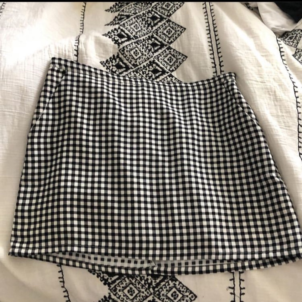 Gingham skirt size large